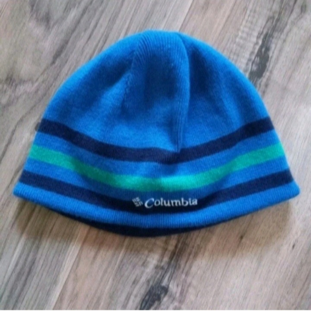 Columbia Boys Blue Stripe Reversible Knit Beanie